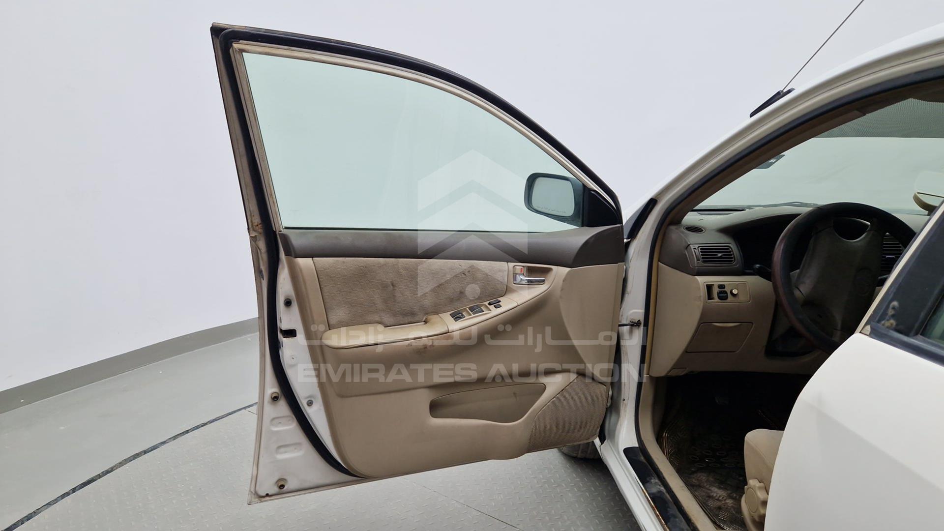 2003 TOYOTA COROLLA VIN: JTDER23E330106252
