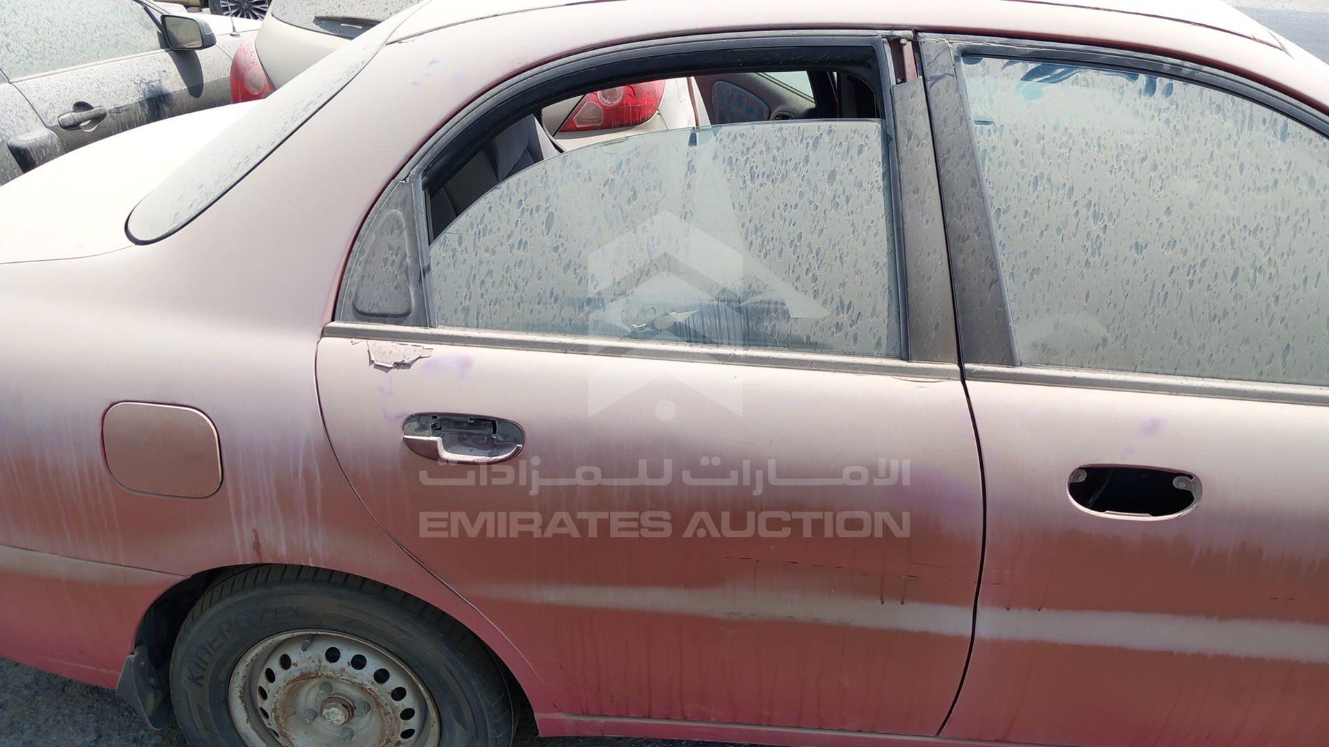 2001 DAEWOO LANOS VIN: KLATA69YE1B667403