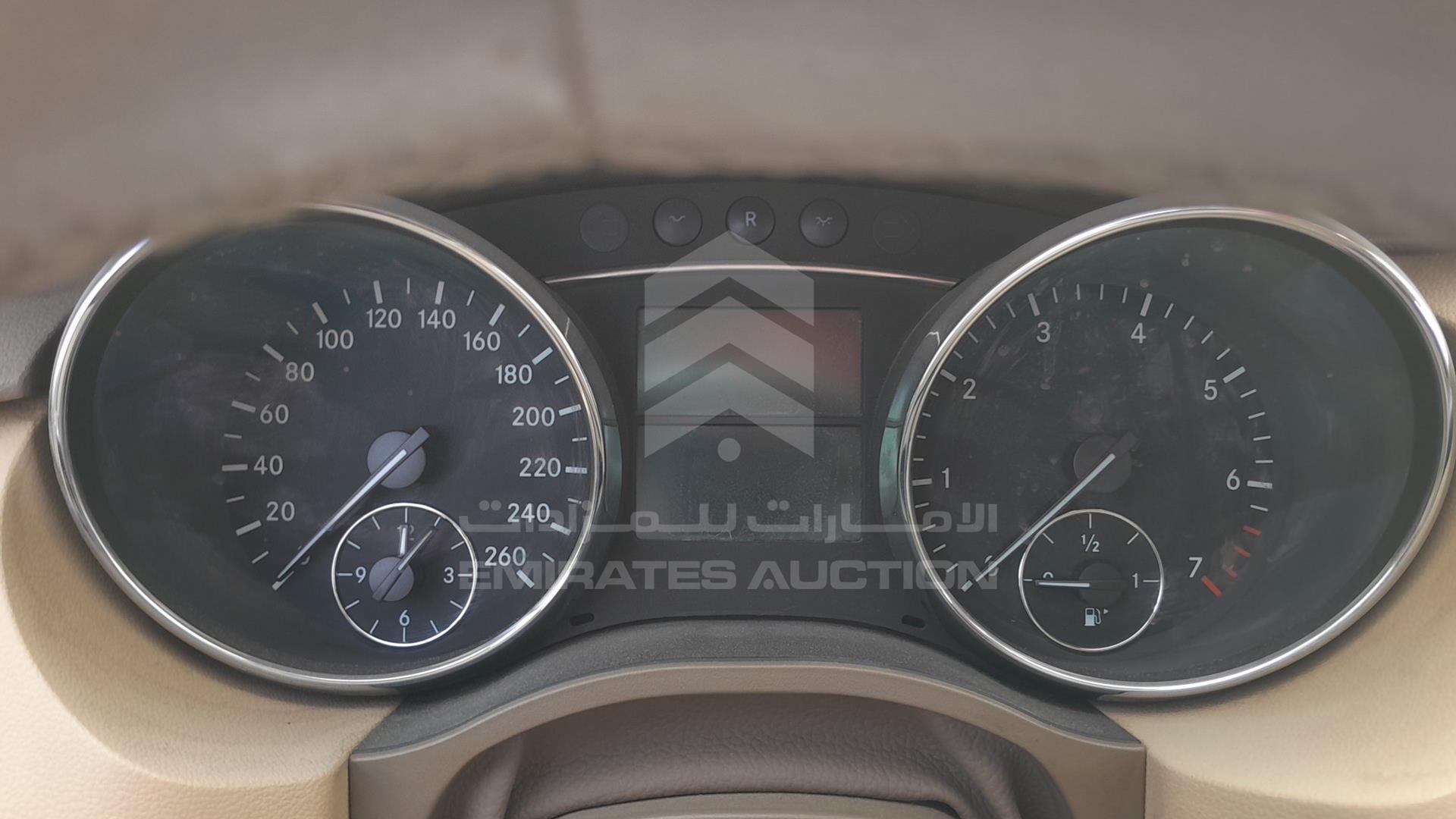 0 MERCEDES R 280 VIN: WDCCB54E79A094275