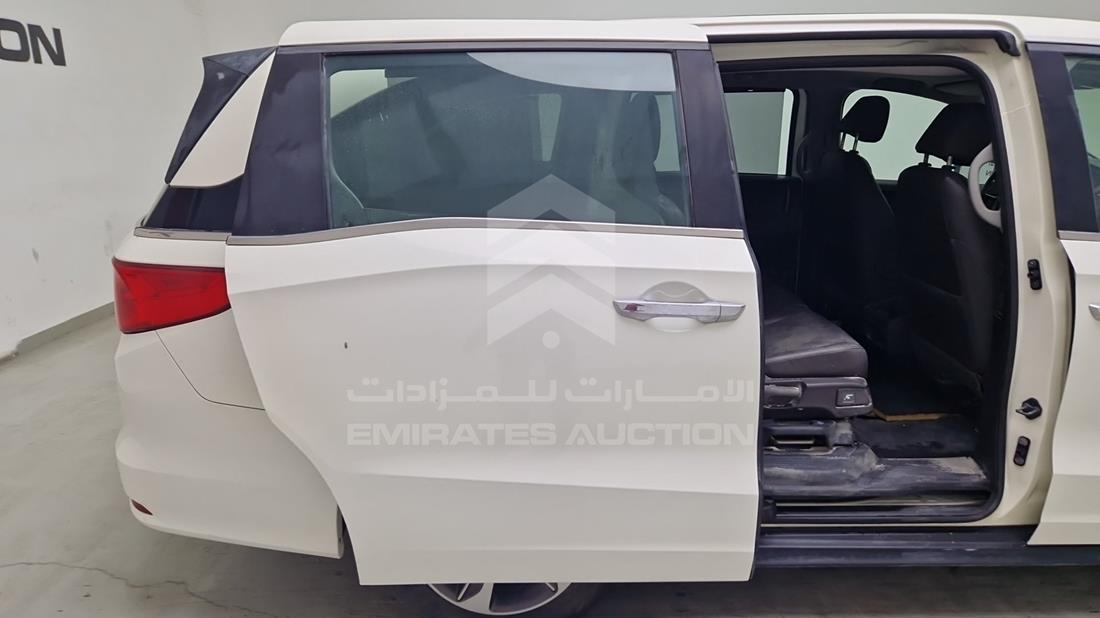 2018 Honda Odyssey — Rear Right Door — Photo 32