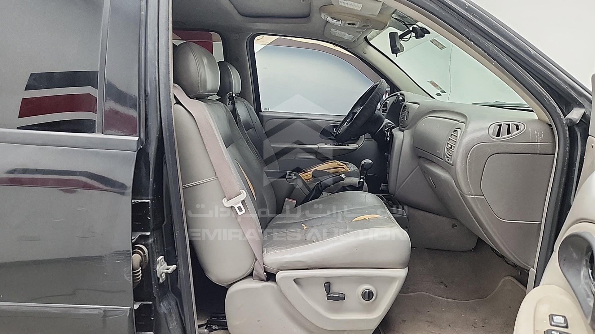 2005 CHEVROLET TRAILBLAZER VIN: 1GNDT13S452211054