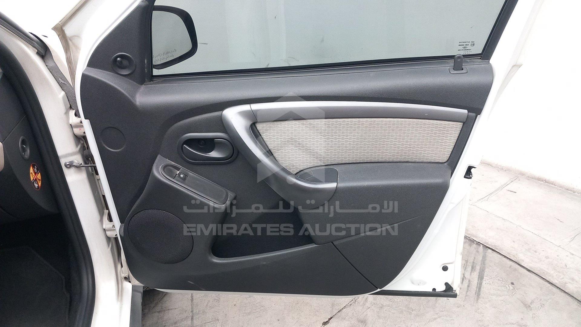 2018 RENAULT DUSTER VIN: VF1HSRGJ5JH414618