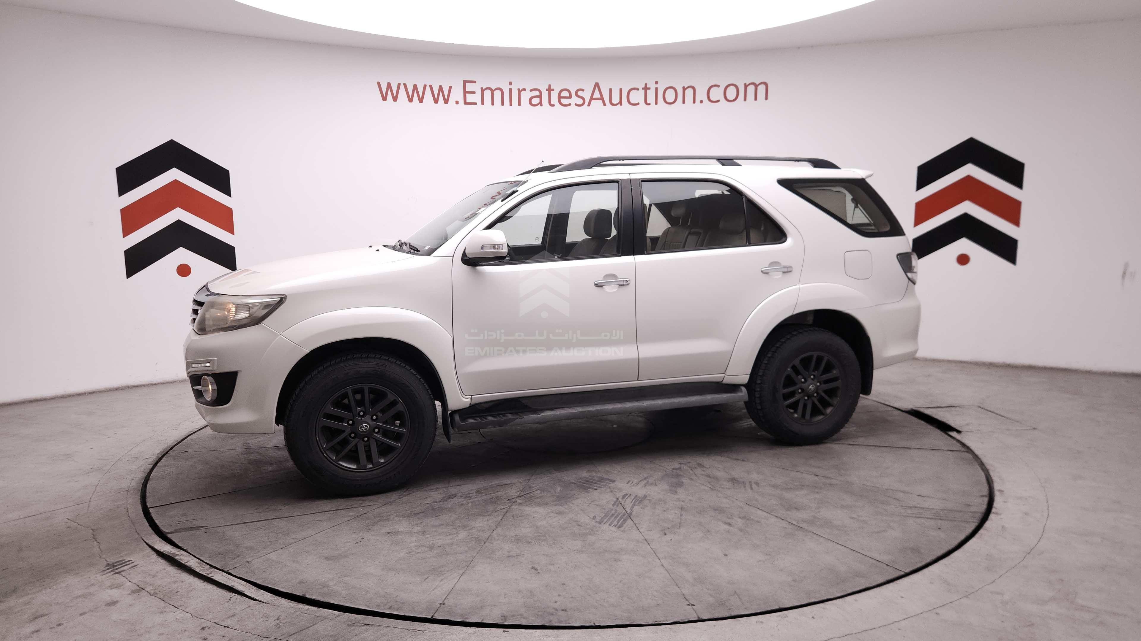 MHFYU59G0F7042614 - 2015 Toyota Fortuner - #504127