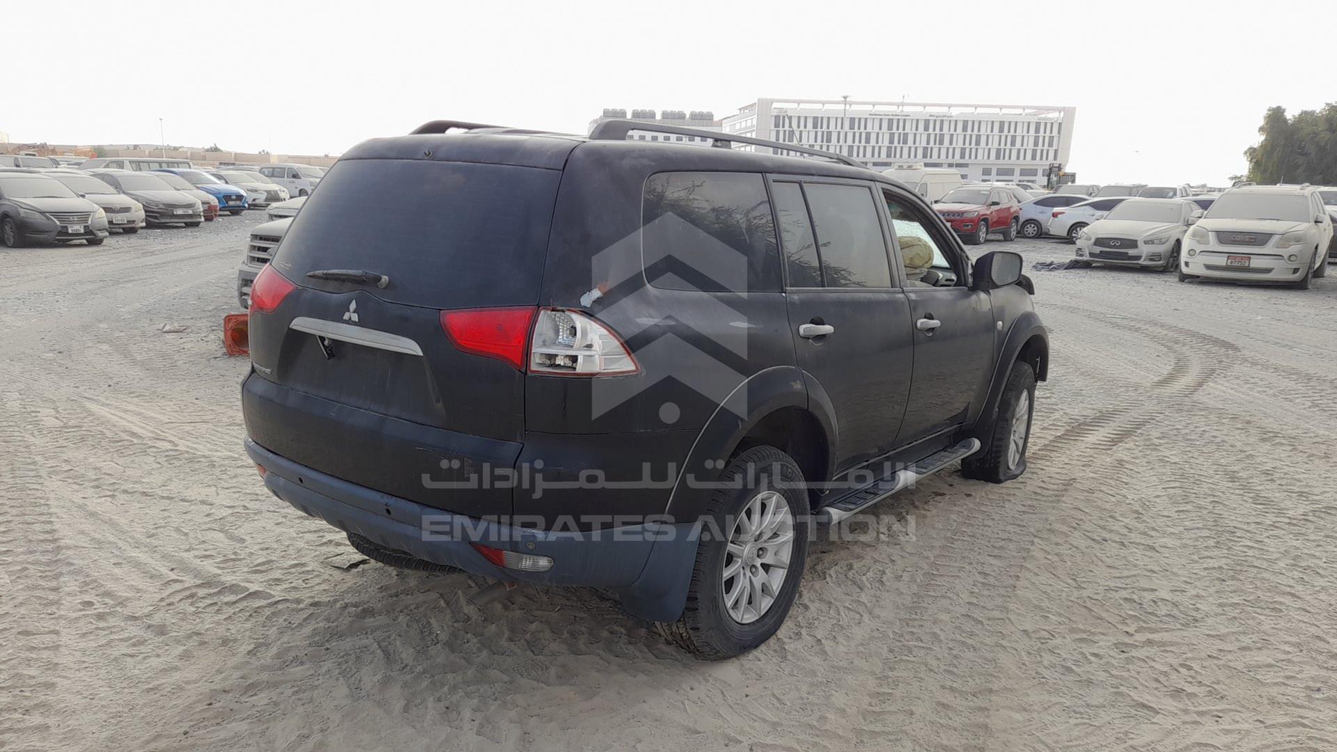 2011 MITSUBISHI PAJERO SPORT VIN: MMEMU71N9BF007857