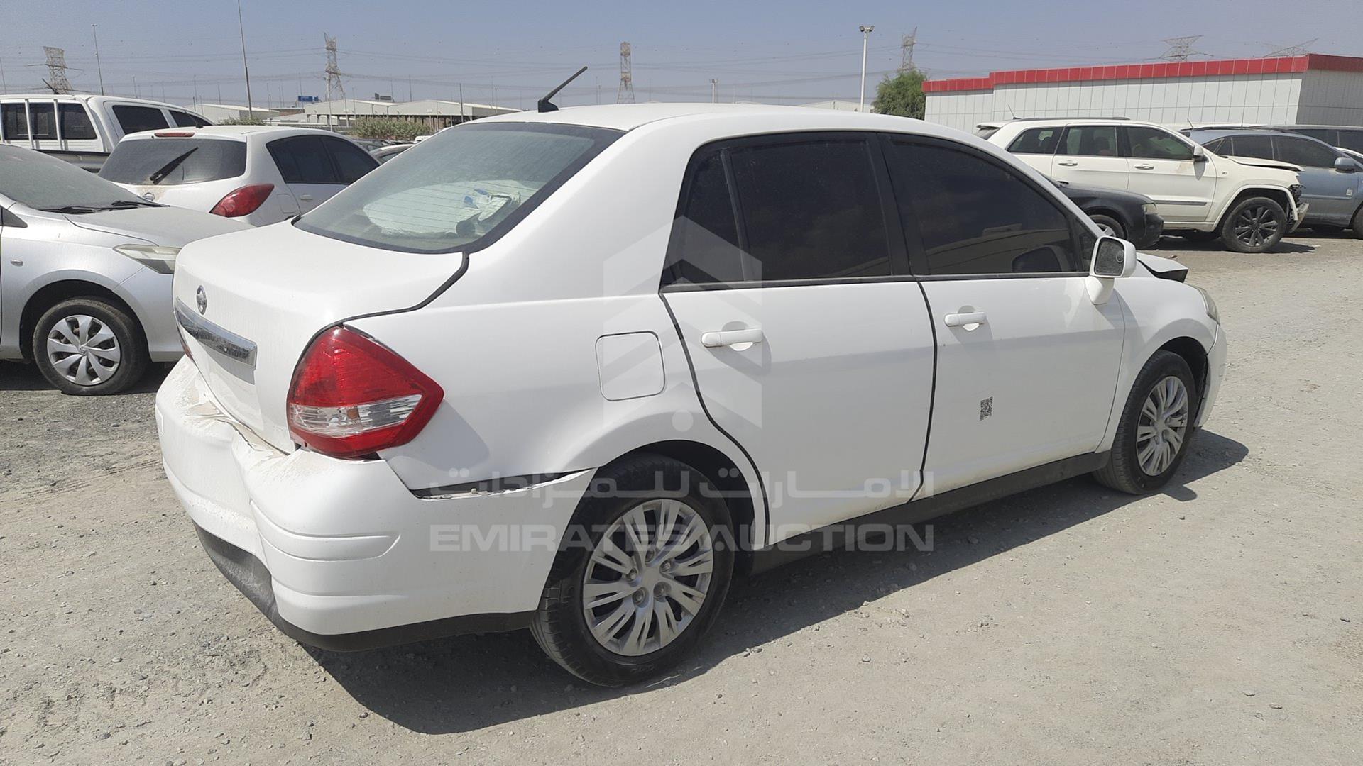 2011 NISSAN TIIDA VIN: 3N1BC1A68BL356889
