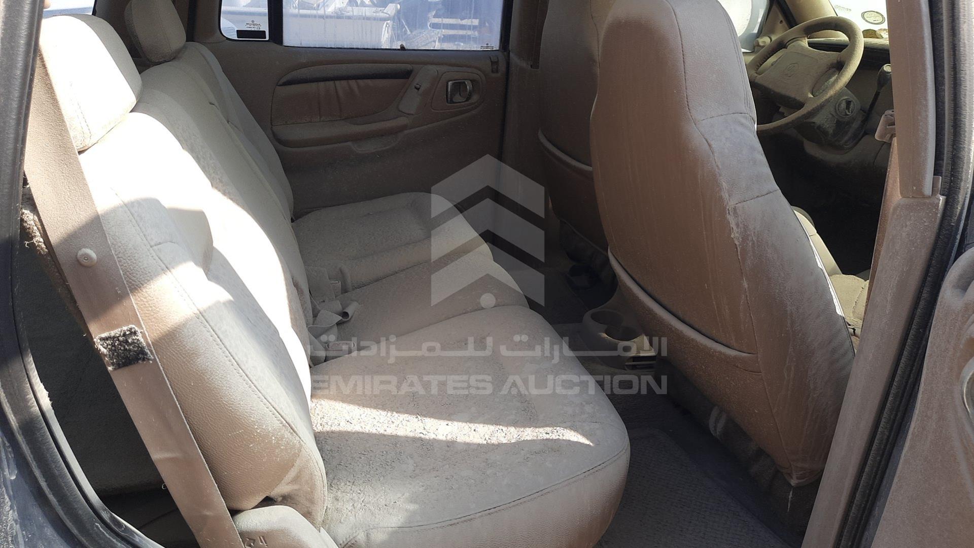 2000 DODGE DURANGO VIN: 1B4HS28Z1YF215971
