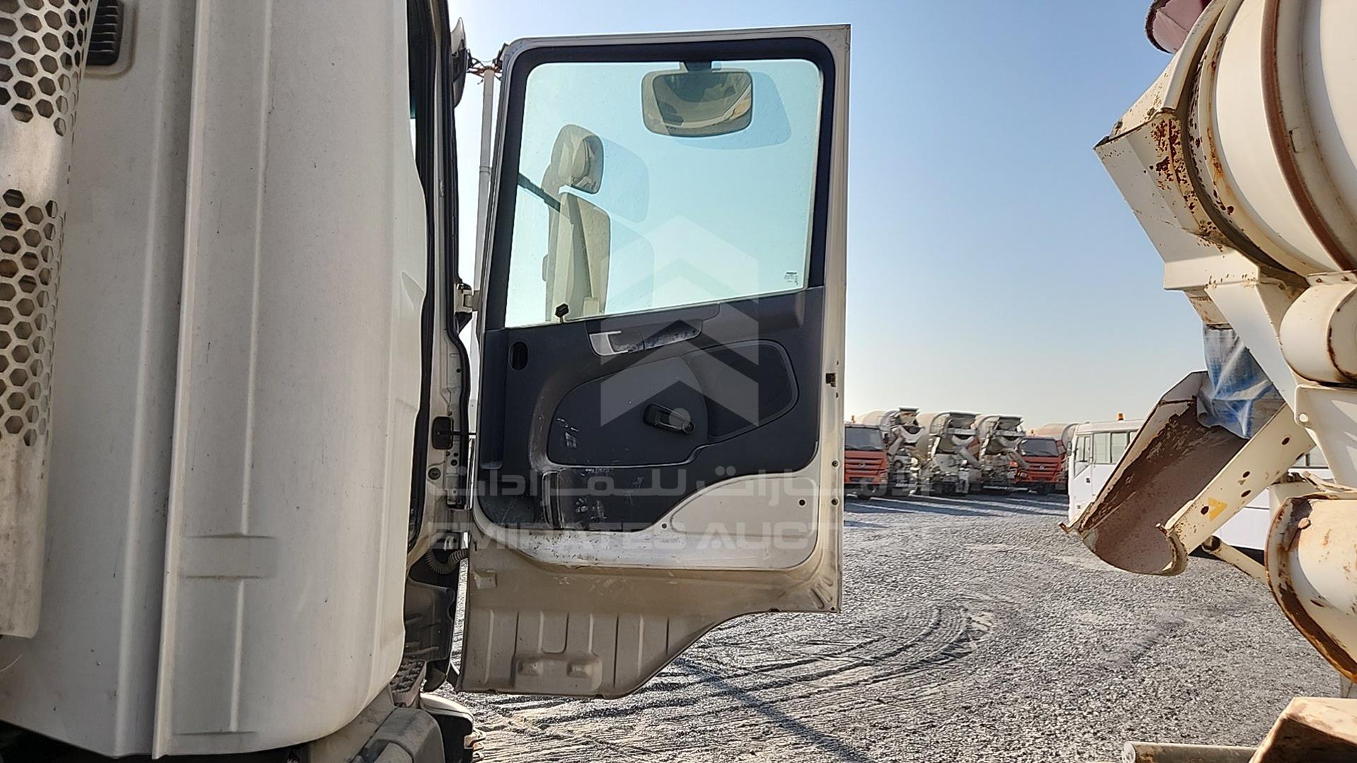 2017 SCANIA G 410 VIN: YS2G8X400H5492311