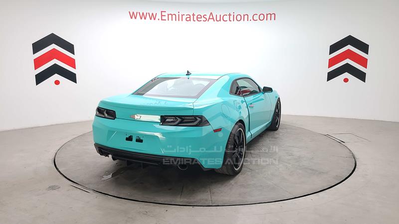 2G1FB1EV4A9210812 Auction: EmiratesAuction Lot: 405395 2G1FB1EV4A9210812 Chevrolet Camaro 2010 BLUE Photo 52