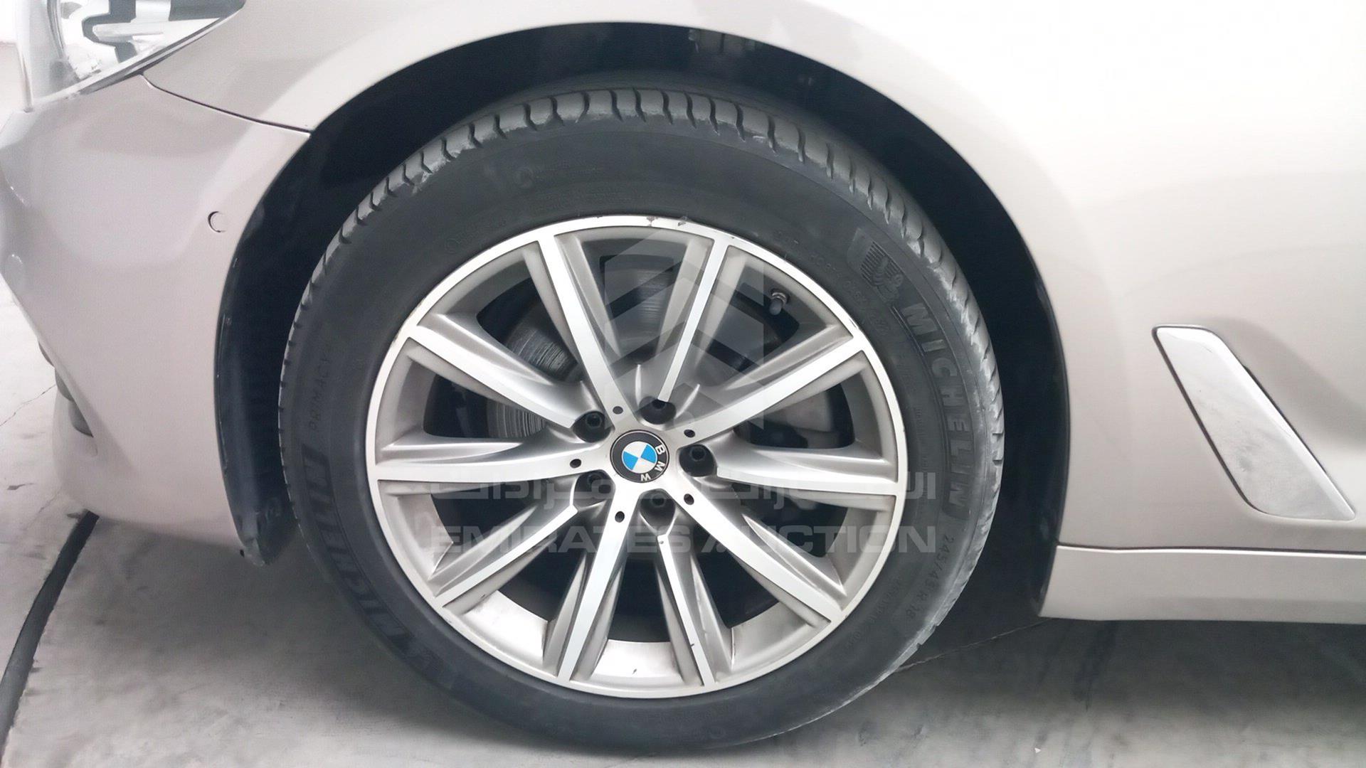 2018 BMW 520 I VIN: WBAJA1101JBH85463
