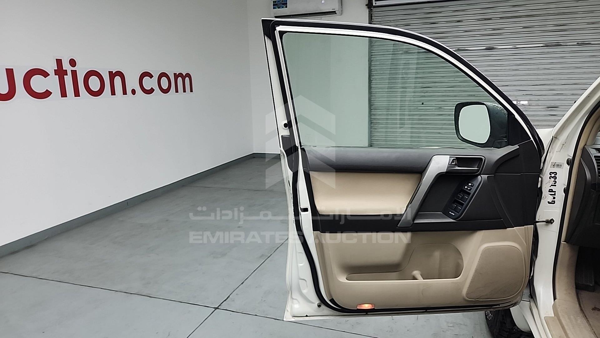 2011 TOYOTA PRADO VIN: JTEBX9FJXB5012991