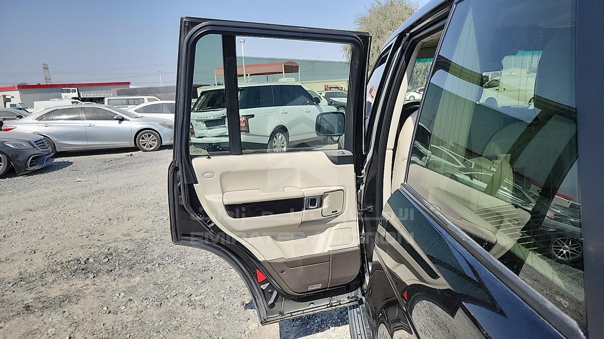 2010 RANGE ROVER HSE VIN: SALLMAMD4AA313938