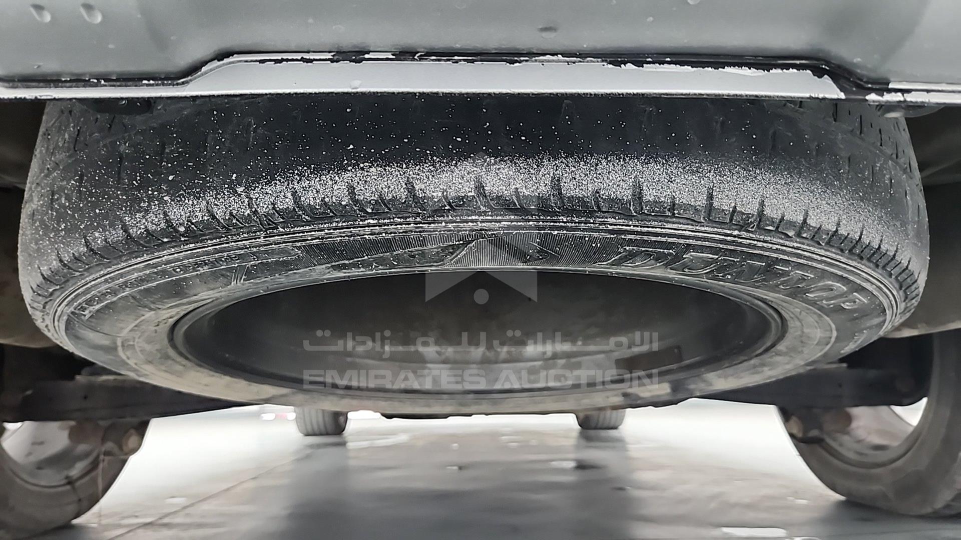 2016 HYUNDAI SANTA FE VIN: KMHSM81E2GU116160