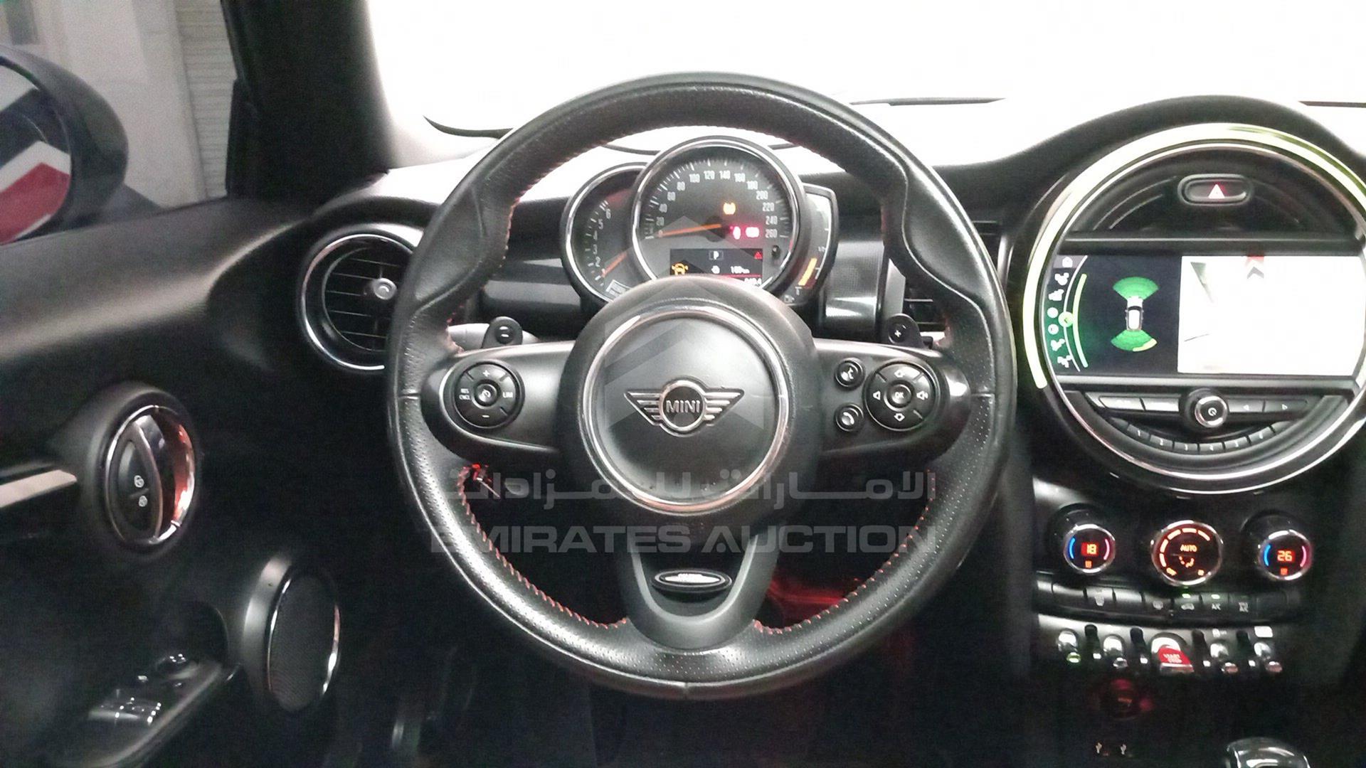 2020 MINI COOPER S VIN: WMWXR5A0XLTR82894