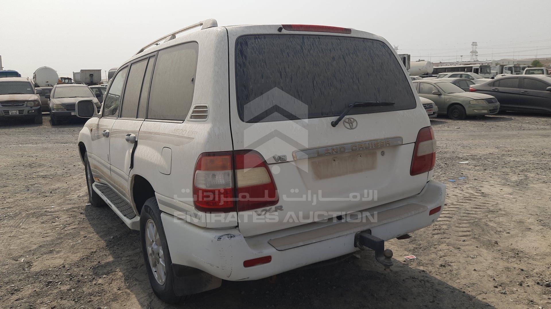 2001 TOYOTA LAND CRUISER VIN: JTEHJ09J815013879