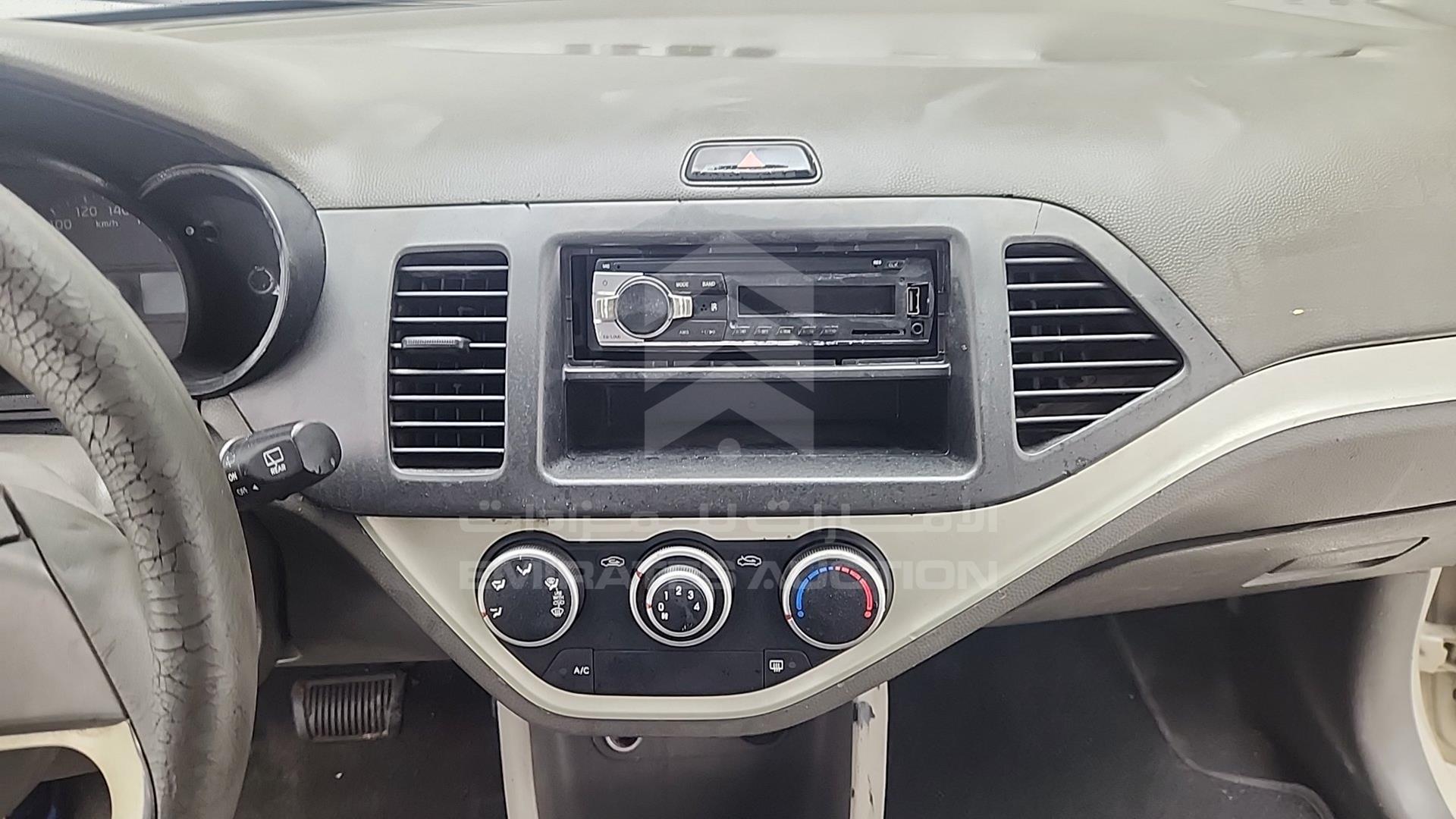 2015 KIA PICANTO VIN: KNABX512XFT761883