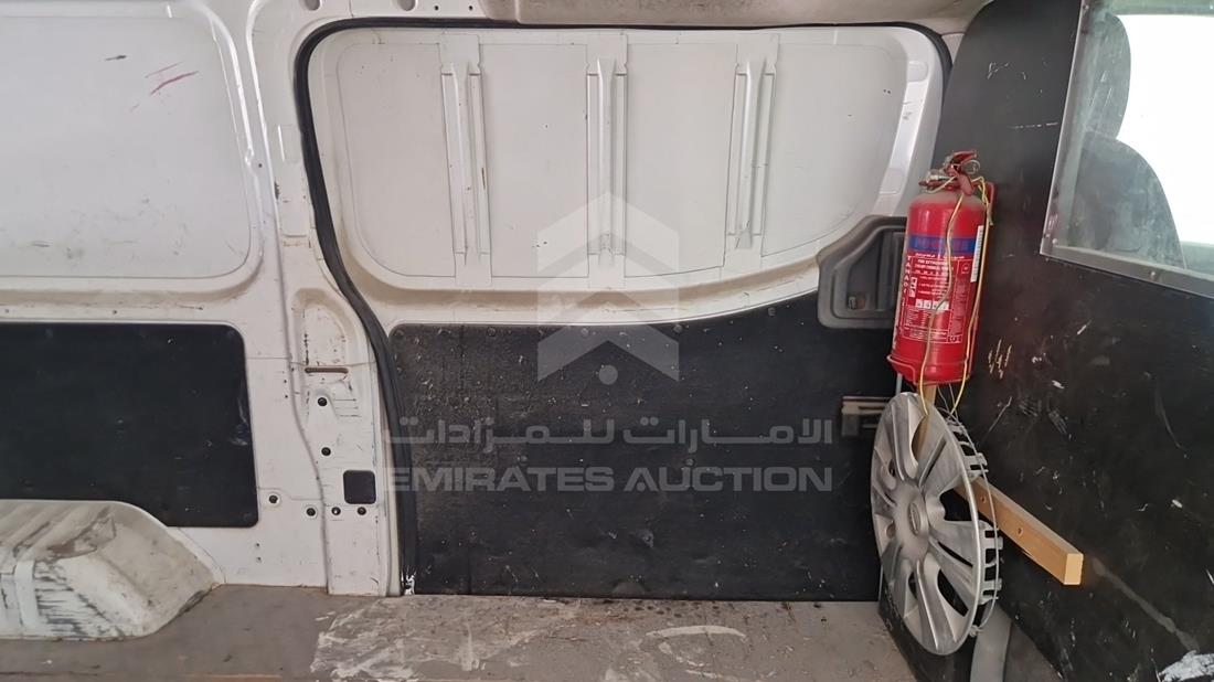 2015 Nissan Urvan — Rear Left Door — Photo 13