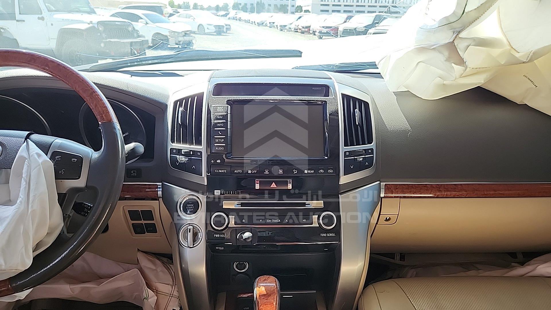 2013 TOYOTA LAND CRUISER VIN: JTMHY05J0D4015934