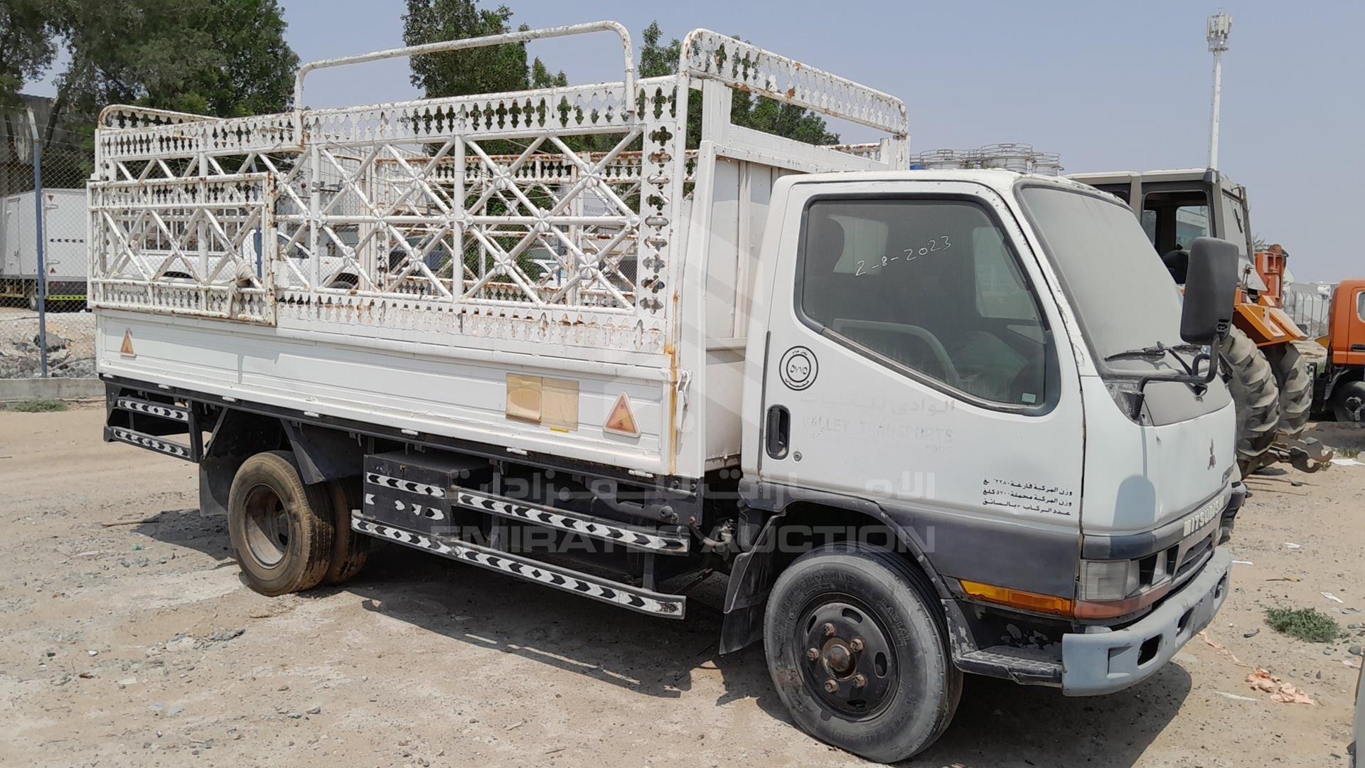 0 MITSUBISHI CANTER VIN: JMBFE539E0KU00025