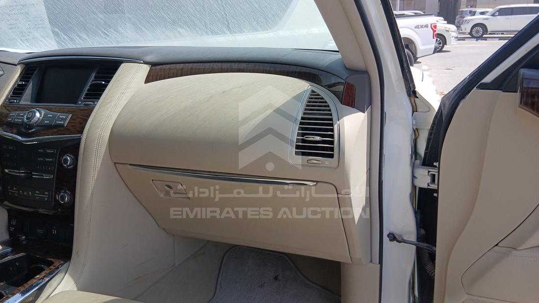 نيسان باترول 2019 — زاوية واجهة الراكب الأمامي الأيمن — صورة 23