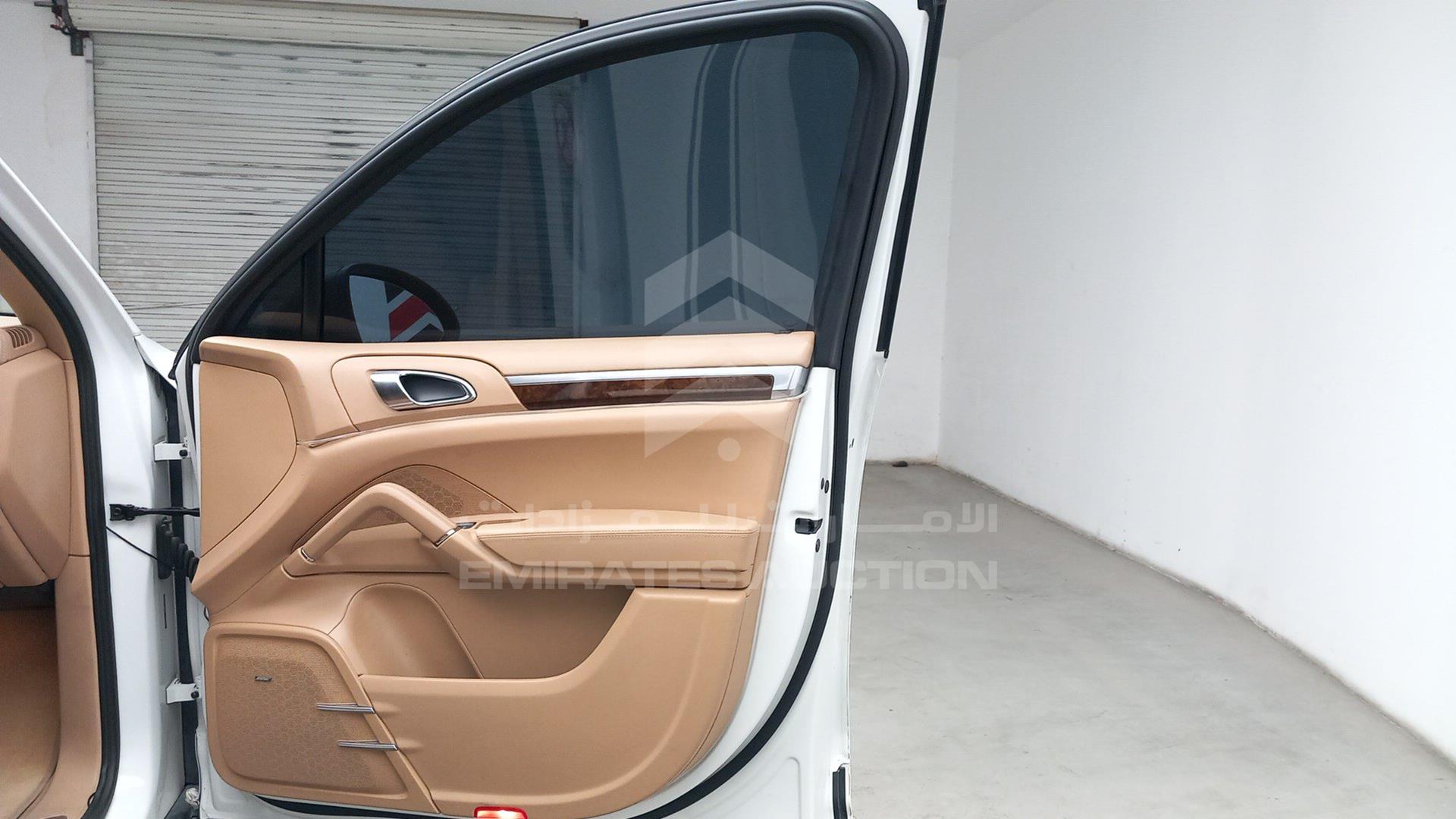 2012 PORSCHE CAYENNE VIN: WP1ZZZ92ZCLA51031