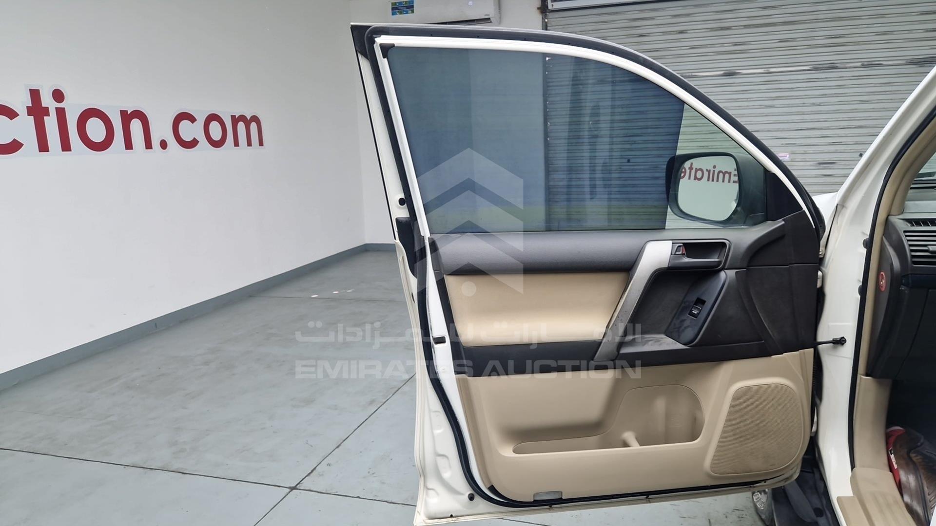 2012 TOYOTA PRADO VIN: JTEBD9FJ50K011805