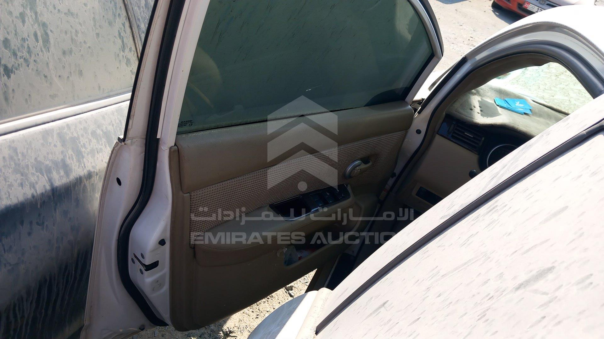 2011 NISSAN TIIDA VIN: 3N1BC1A80BL384686