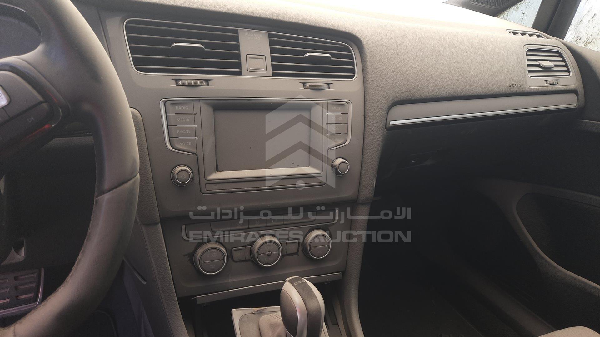 2015 VOLKSWAGEN GOLF VIN: WVWGR2AU7FW040048