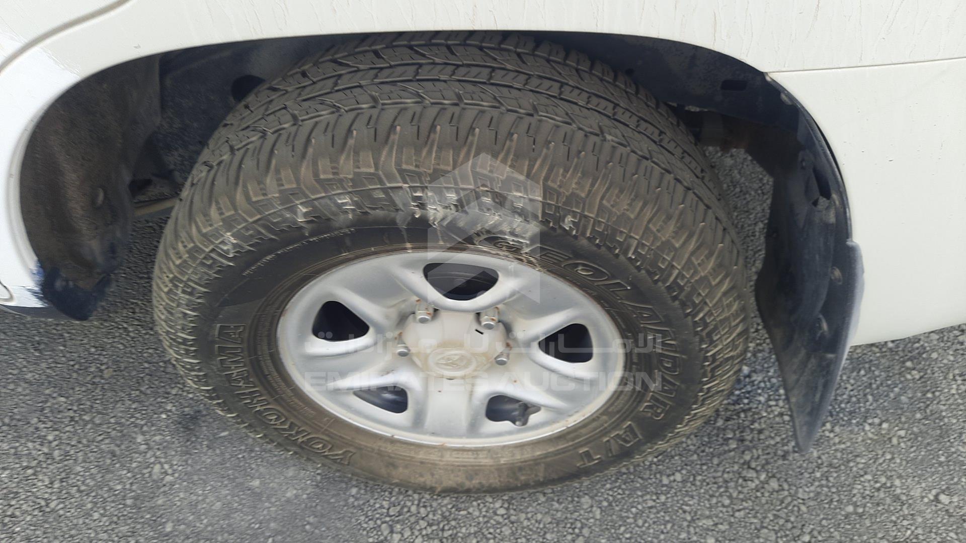 2012 TOYOTA LAND CRUISER VIN: JTMDU09J0C5057615