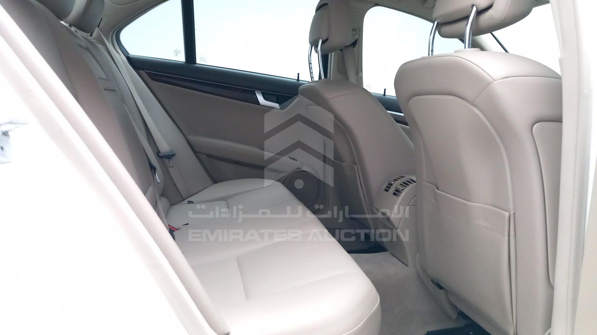 2014 MERCEDES C 300 VIN: WDDGF8AB3EG196967