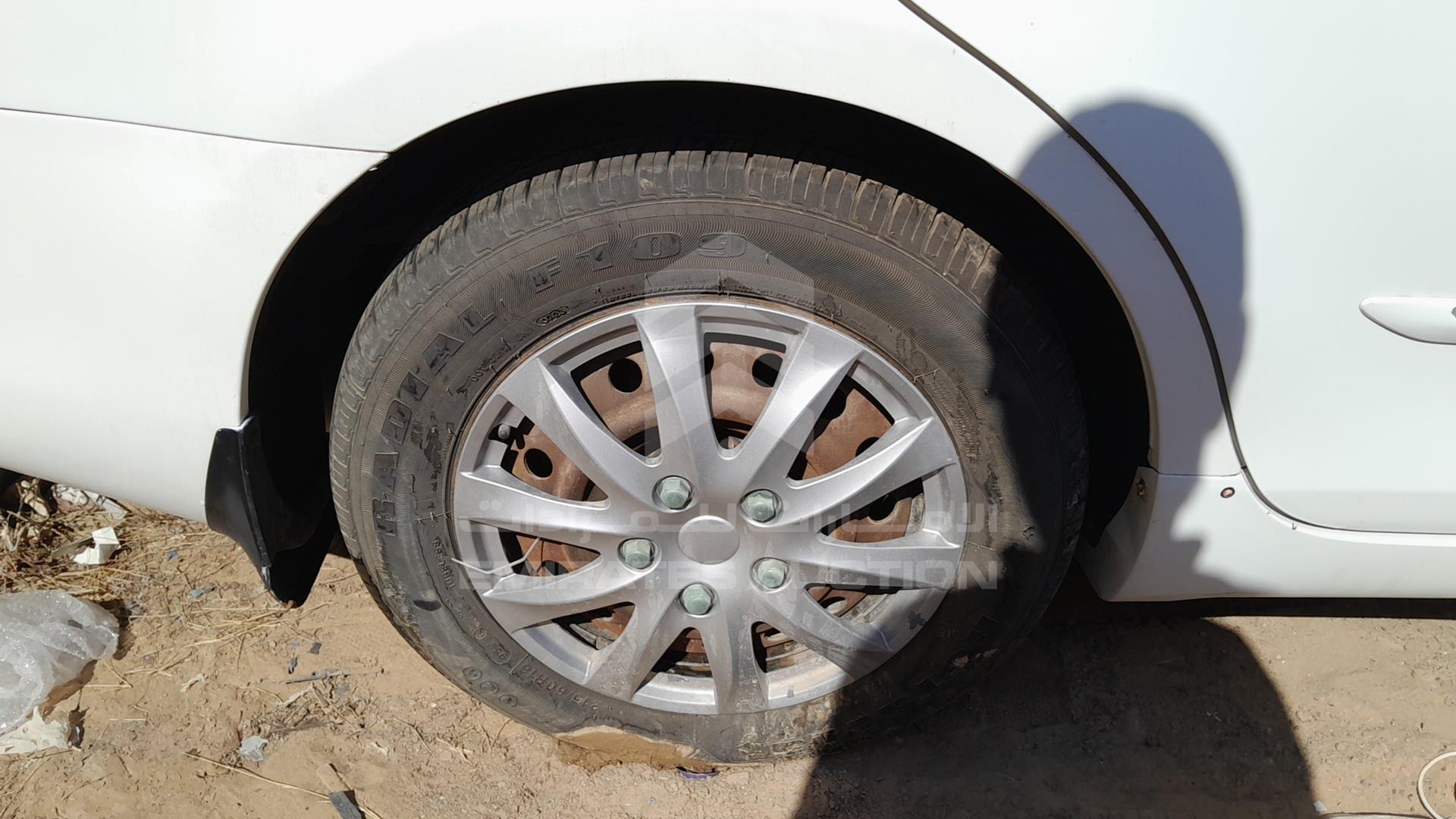 2008 TOYOTA CAMRY VIN: 6T1BE42K08X500646