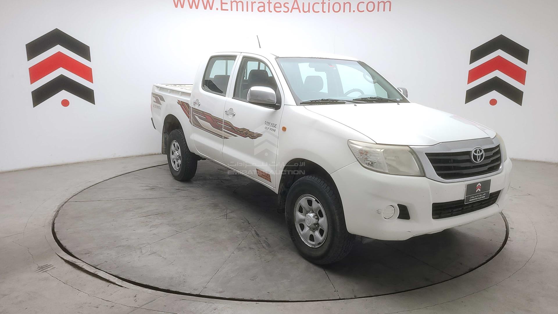 2013 TOYOTA HILUX VIN: MR0FX22G6D1360368