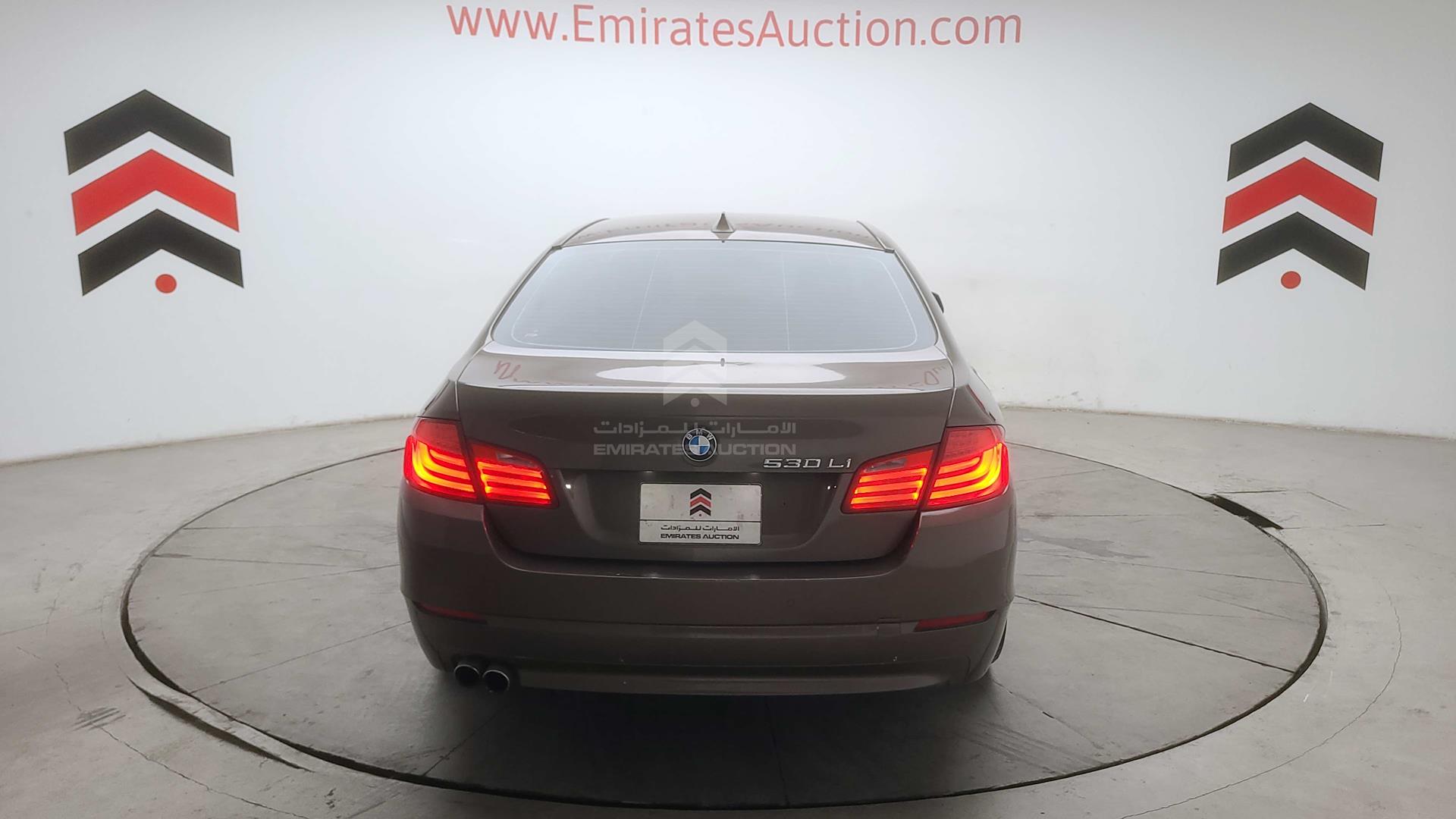 2013 BMW 530 VIN: WBACU5102DSF10485