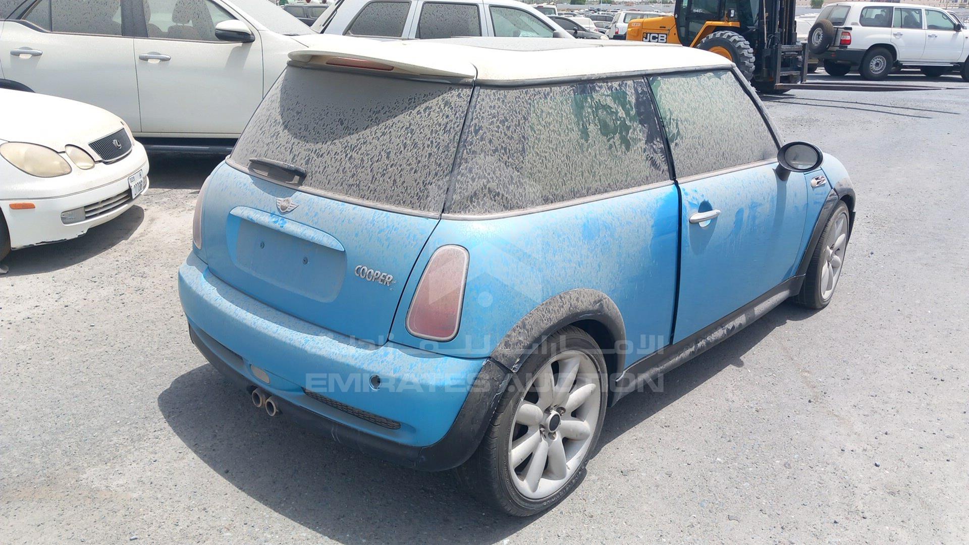 2003 MINI COOPER VIN: WMWRE31023TD08895