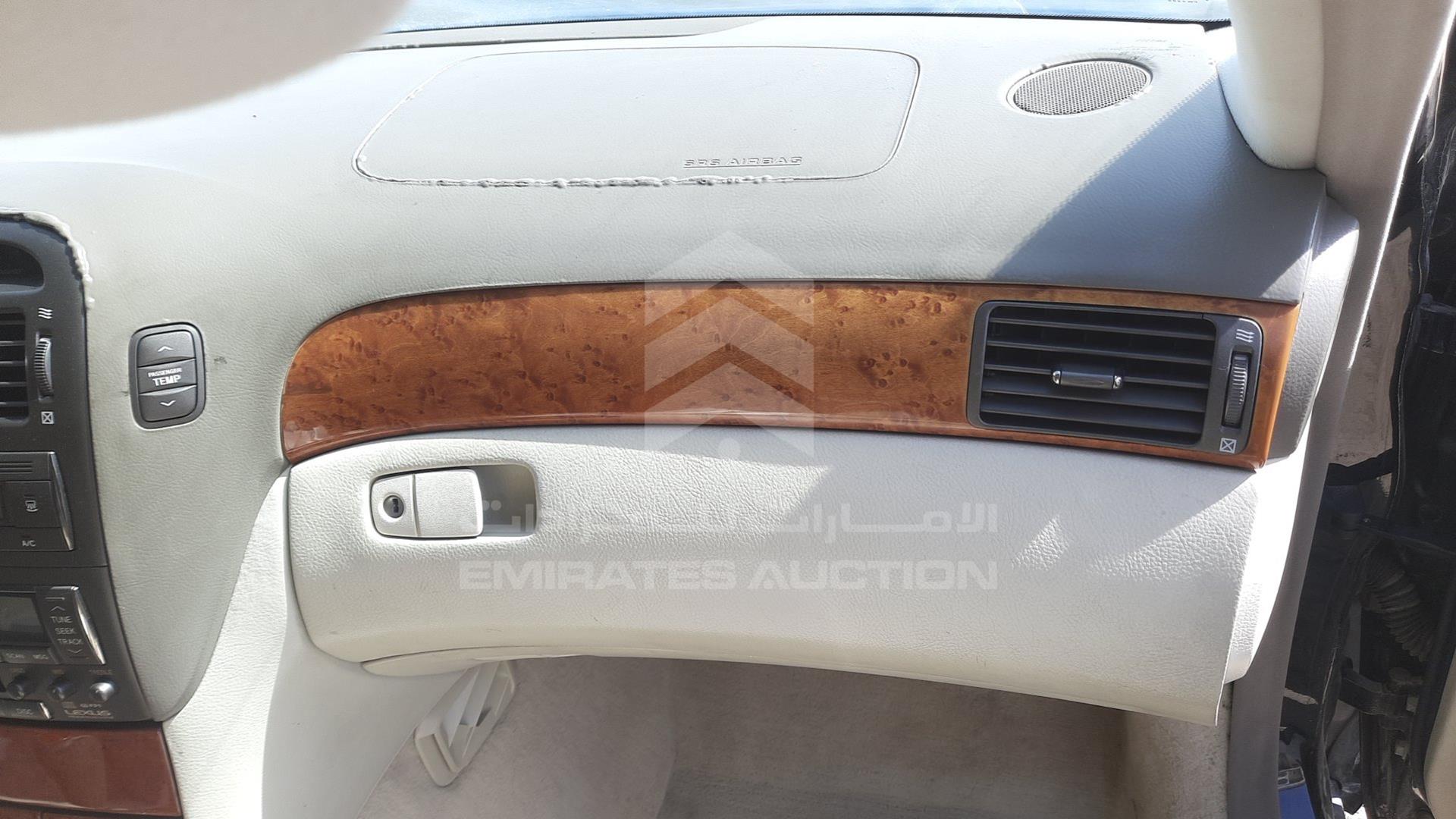 2002 LEXUS LS 430 VIN: JTHBN30F620079725
