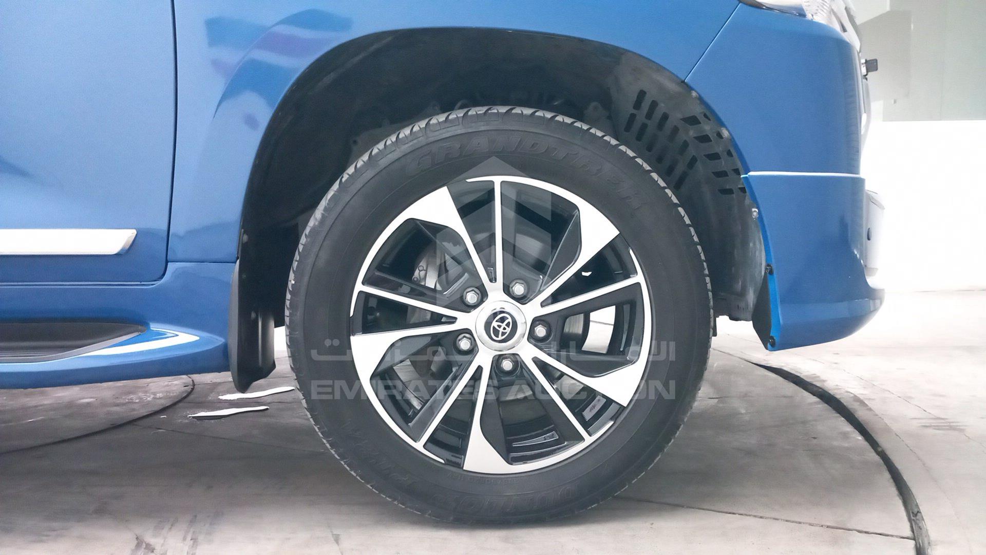 2013 TOYOTA LAND CRUISER VIN: JTMDU09J5D4063059