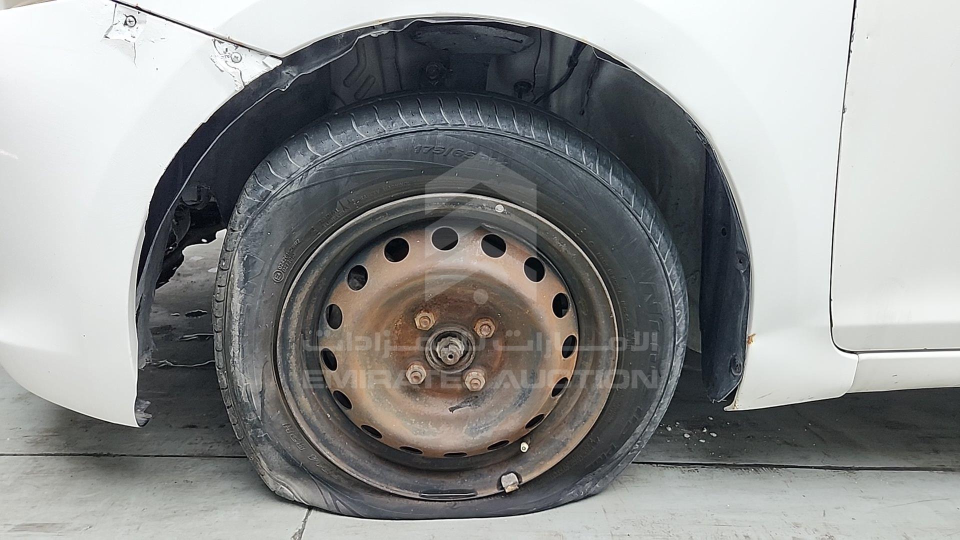 2009 TOYOTA YARIS VIN: JTDBW923X94025402