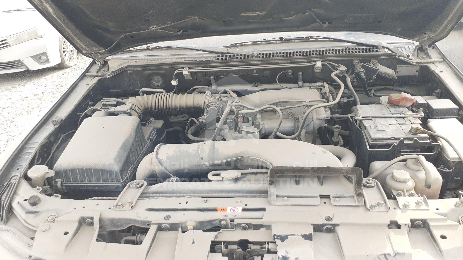 JMYLRV95WDJ708656 - 2013 Mitsubishi Pajero - #351548