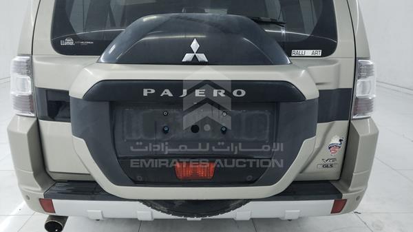 JMYLYV95WGJ723421 Mitsubishi Pajero