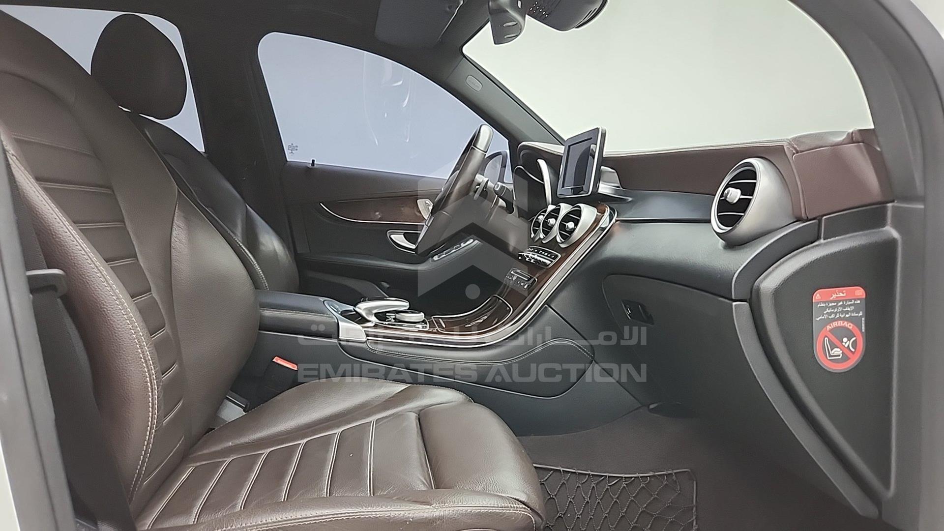 2017 MERCEDES GLC 250 VIN: WDC0G4GB8HF119203