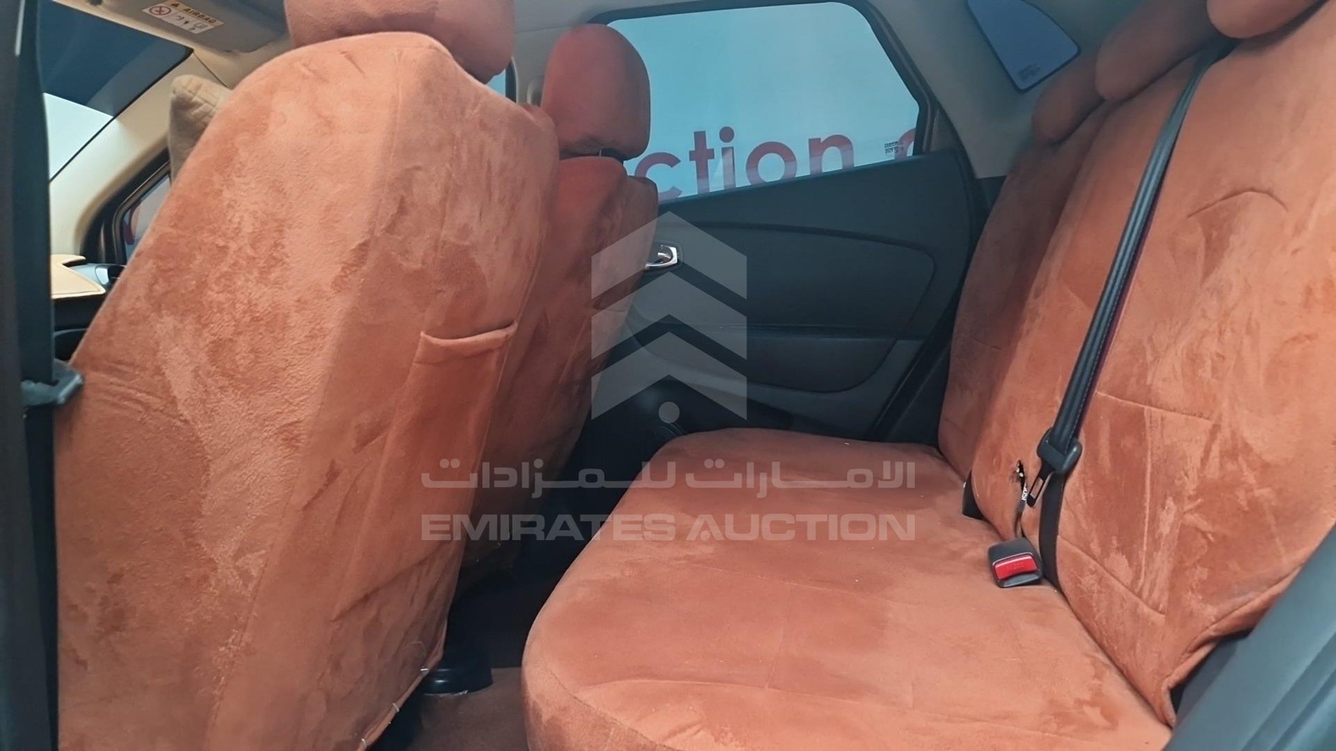 2016 RENAULT CAPTUR VIN: VF12RRHE8GW548059