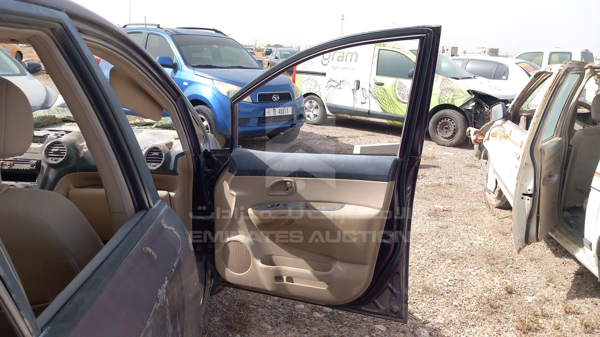 2007 KIA CARENS VIN: KNAFG521877103576