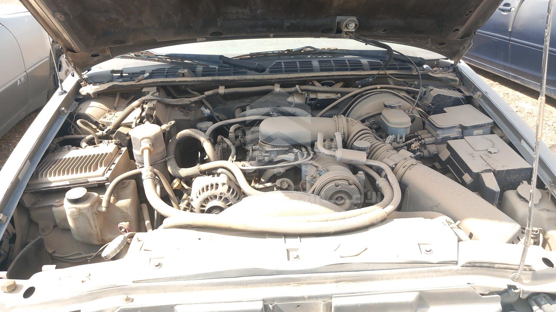 1998 CHEVROLET BLAZER VIN: 1GNDT13W7WK202143