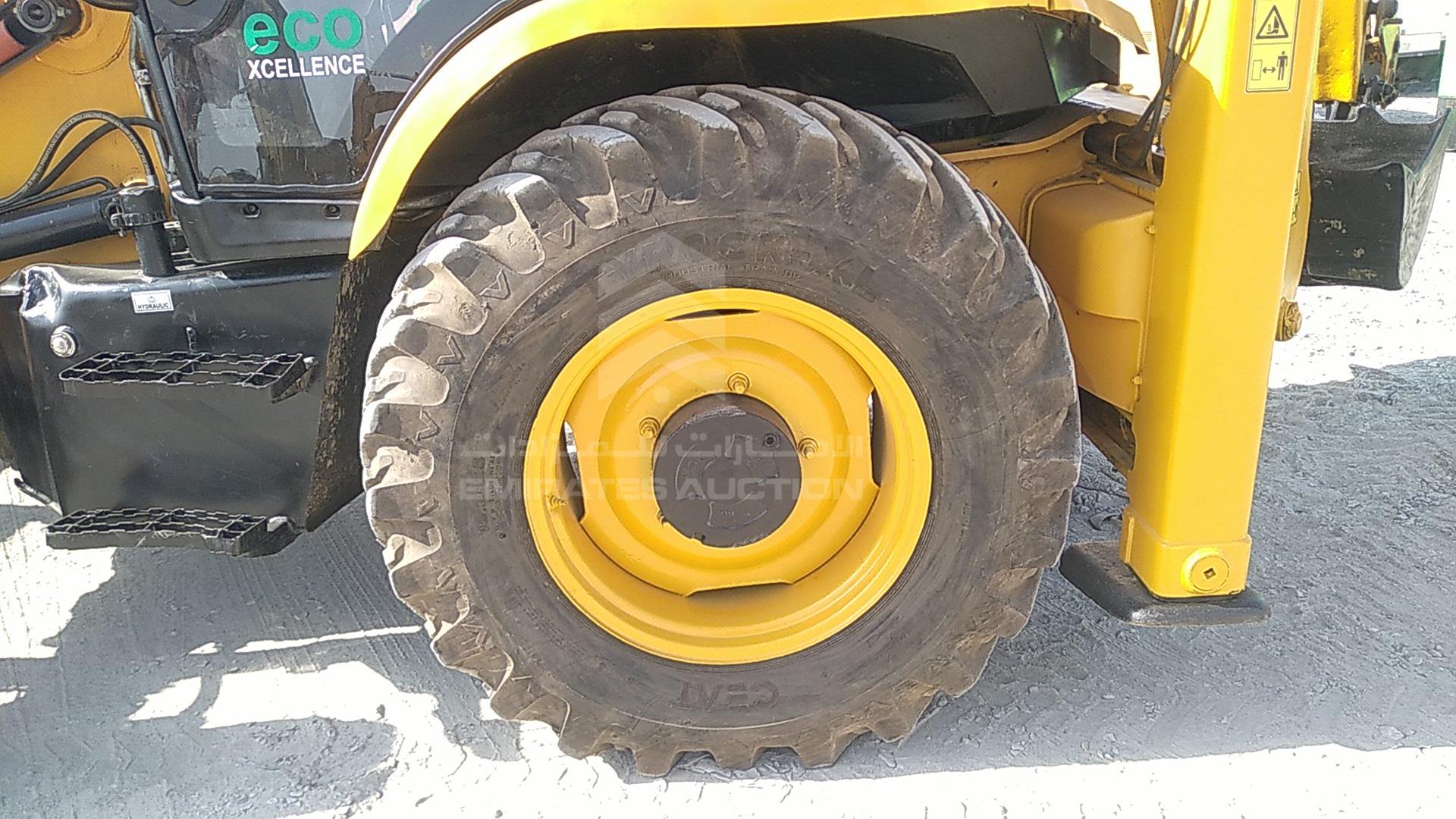 2017 JCB 3DX VIN: HAR3DXSUT01492264
