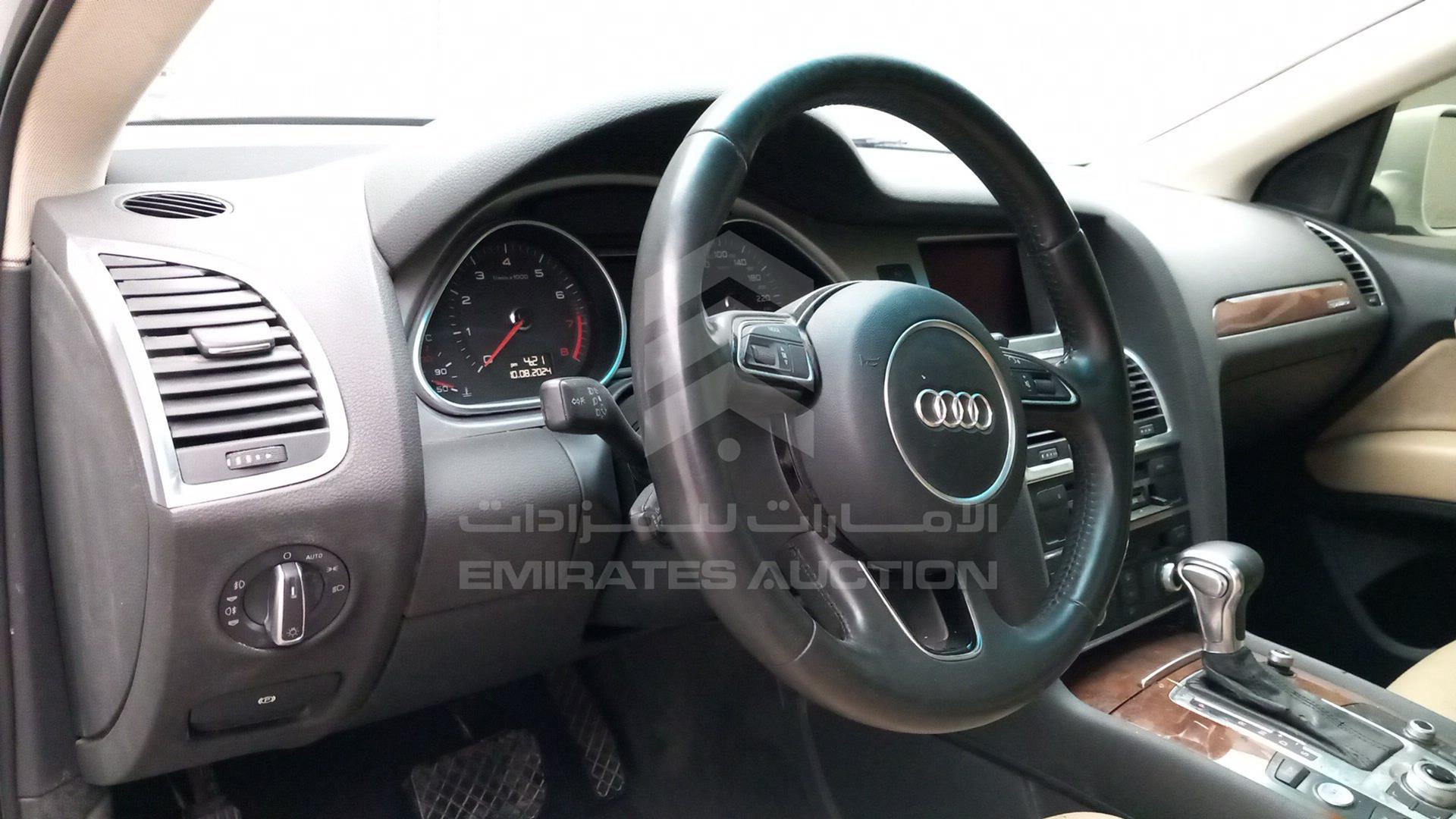 2013 AUDI Q7 VIN: WA1AGDFE2DD004733