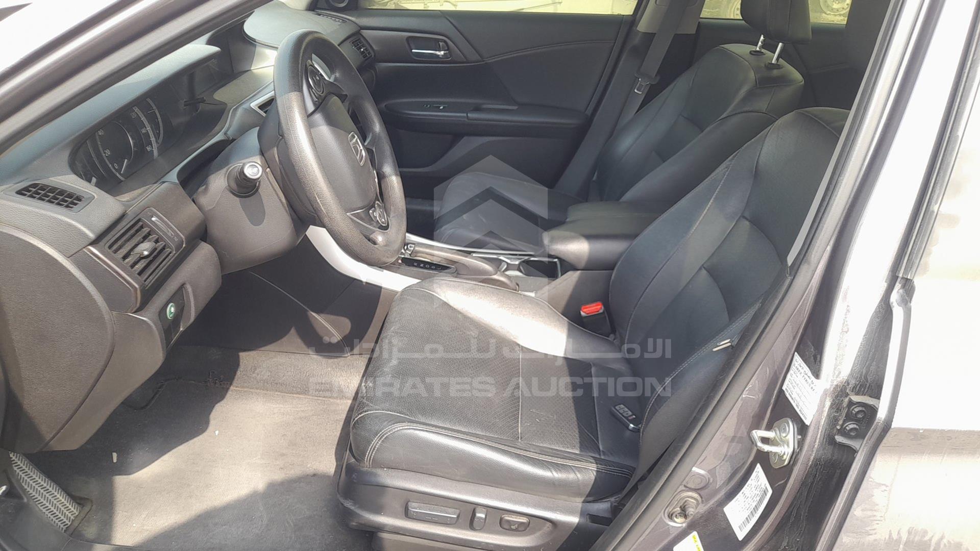 2015 HONDA ACCORD VIN: 1HGCR2F72FA168973