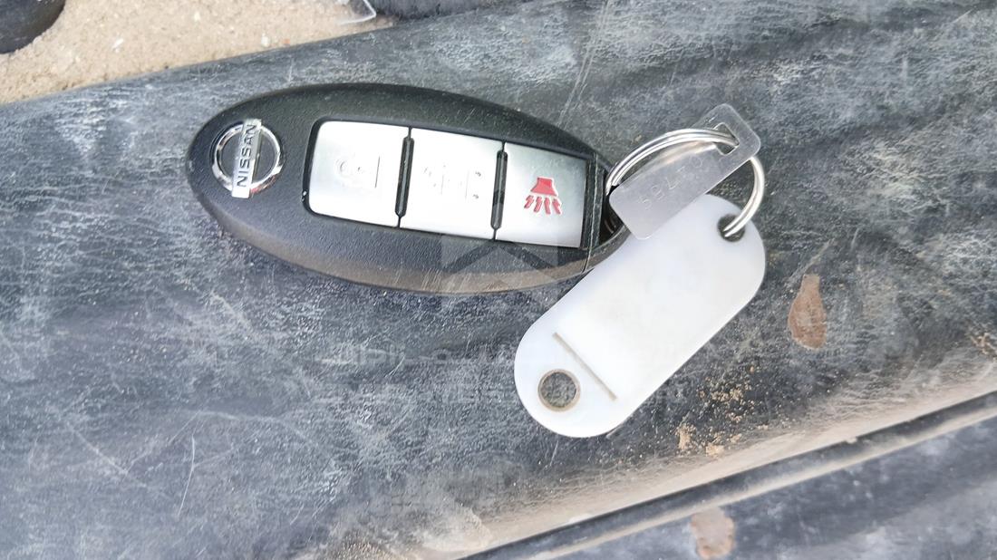 2019 Nissan Patrol — Keys — Photo 4