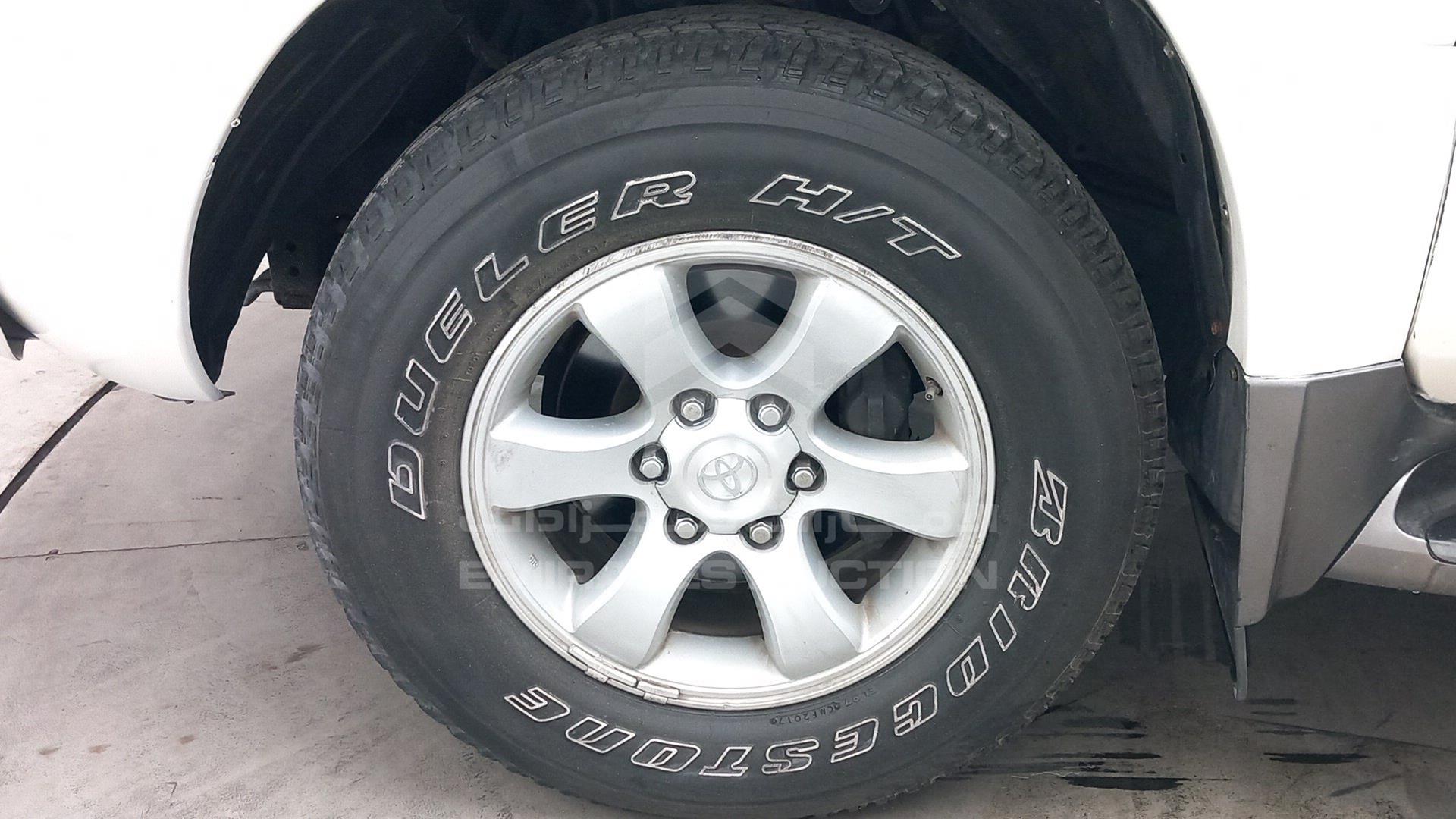 2006 TOYOTA PRADO VIN: JTEBL29J065043302