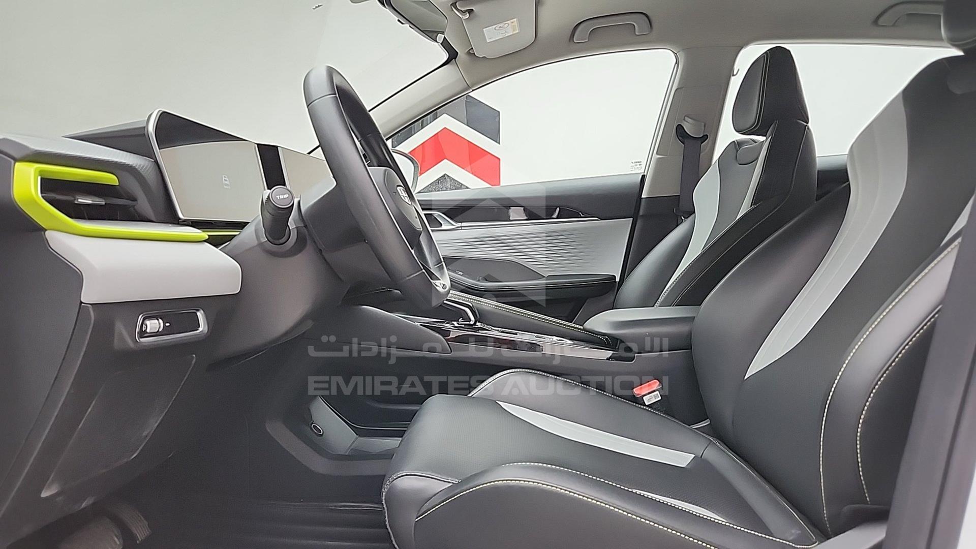 2024 GEELY COOLRAY VIN: LB3762KZ5RX506566