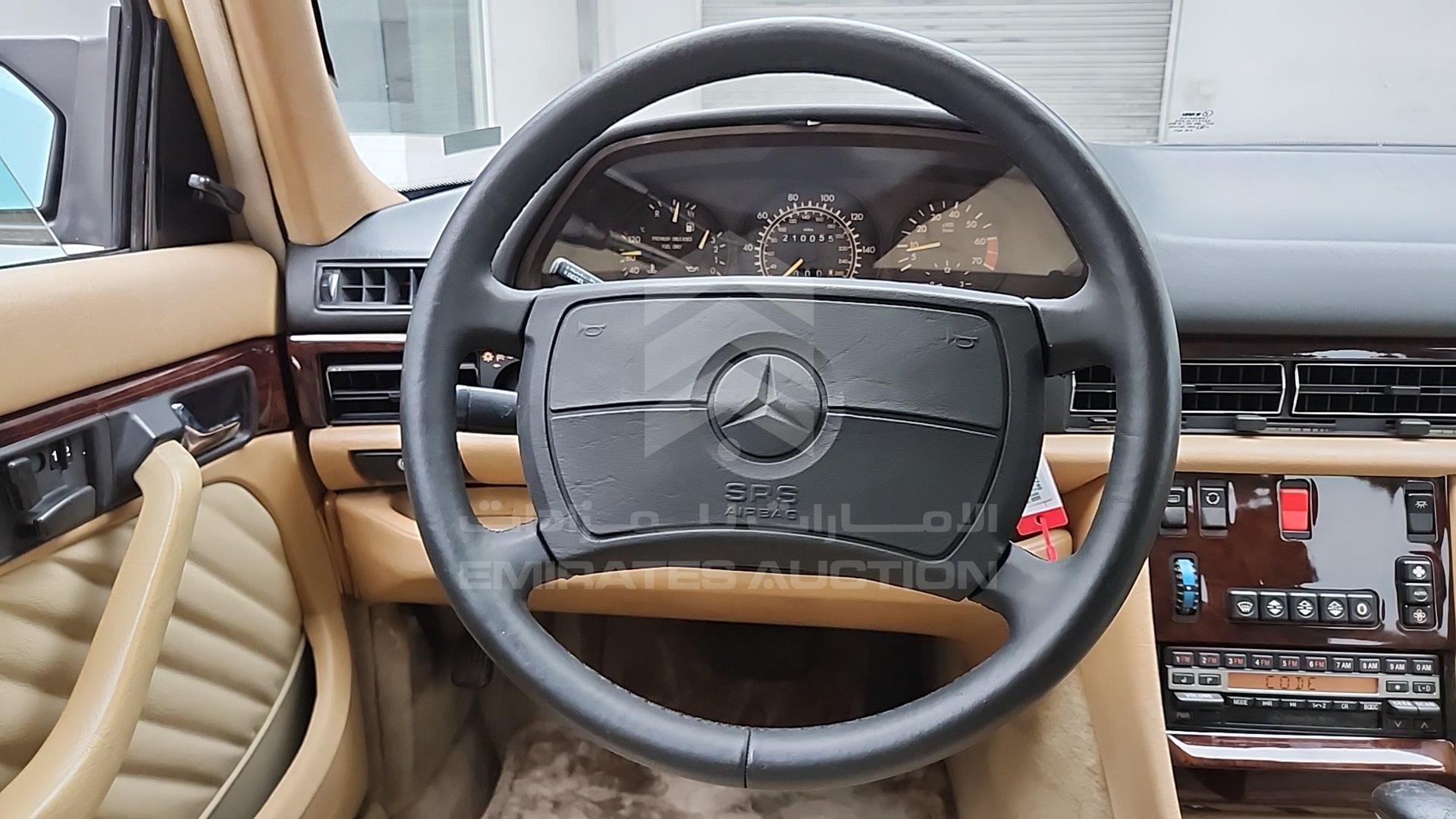 1991 MERCEDES SEL 560 VIN: WDBCA39E1MA592260