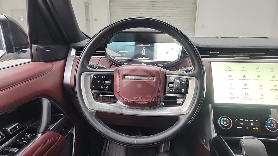 2023 Range Rover HSE — Steering & Mounted Controls — Photo 15